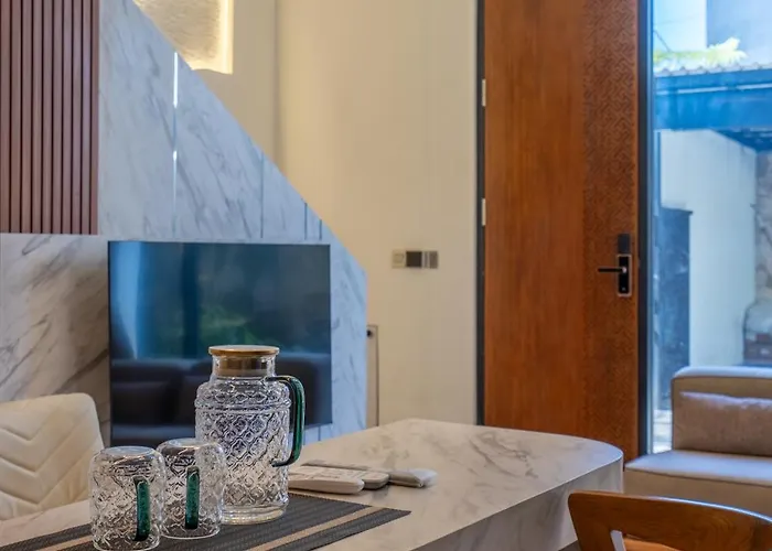 Appartamento 1br Modern Loft Near Airport *
